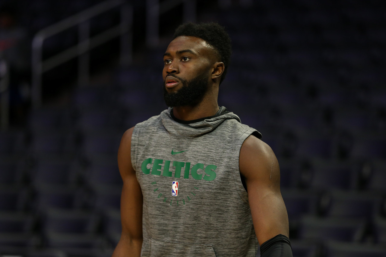 FIFA年度最佳男足教练候选：恩里克、斯洛特、弗里克在列（FIFA年度最佳男足教练候选名单出炉：恩里克、斯洛特、弗里克入选）