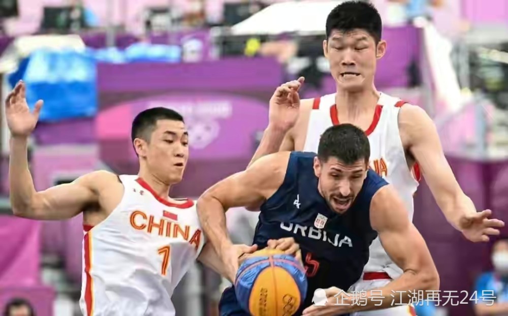 曼联球星表现亮眼，巴萨考虑买断拉什福德，利物浦遭绝平，阿森纳惨败维拉。（曼联核心闪耀，巴萨欲买断拉什福德；利物浦被绝平，阿森纳惨败维拉）