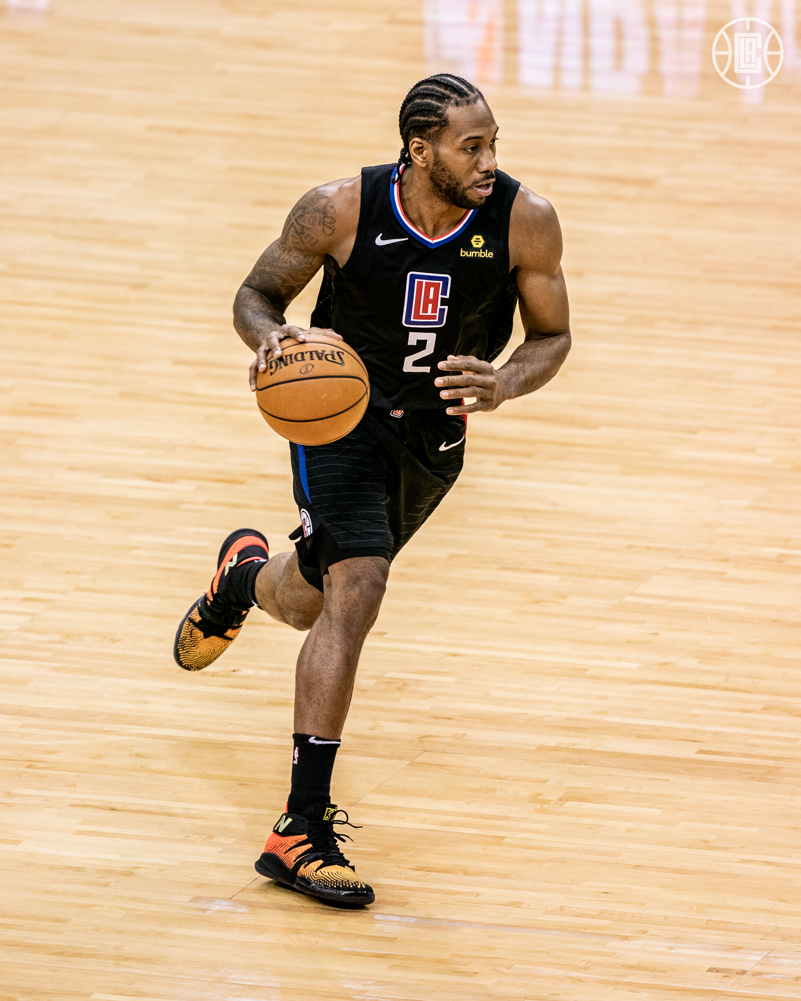 天空体育：利雅得胜利尝试签下B费失败（天空体育：利雅得胜利求购B费告吹）