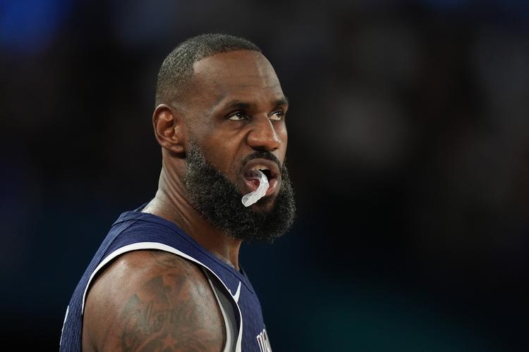 对手完全被防到断电（把对手防到全场熄火）