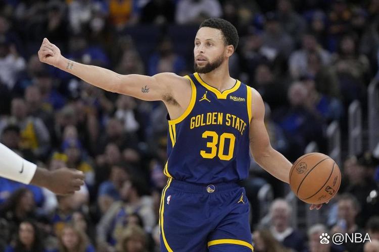 瑟洛特：挪威队很多球员来自豪门，但我们团结一致并无矛盾（瑟洛特：挪威队虽多豪门球员，但队内依旧团结无矛盾）