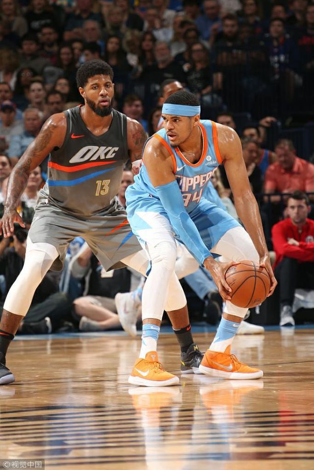 动漫展示欧冠新一轮第一比赛日的结果：（动画盘点欧冠新一轮首个比赛日赛果）