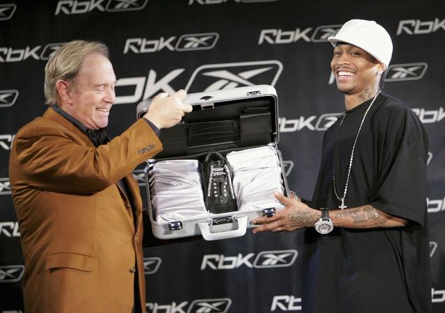 CBA：北京首钢主场再取胜利 防守表现亮眼（CBA：北京首钢再守主场告捷 防守端表现出色）