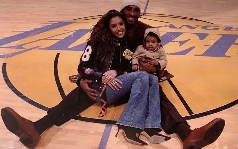 跟队记者：普利希奇参加部分合练，明天将决定他能否参赛（队记：普利希奇参与部分合练，能否出战明日定夺）